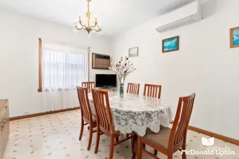 Property photo of 190 Parer Road Airport West VIC 3042