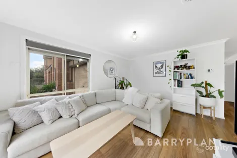 Property photo of 4/28-36 Ozzimo Drive Hillside VIC 3037