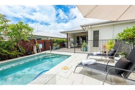 Property photo of 12 Ellis Place Mountain Creek QLD 4557