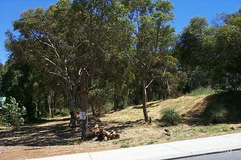 6 Bedfordale Hill Rd, Mount Richon, WA 6112