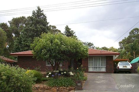 11 Hunter Dr, Lesmurdie, WA 6076