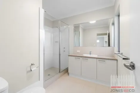 Property photo of 129 Bordeaux Lane Ellenbrook WA 6069