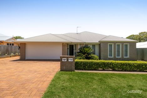 Property photo of 1/9 Collingwood Close Middle Ridge QLD 4350