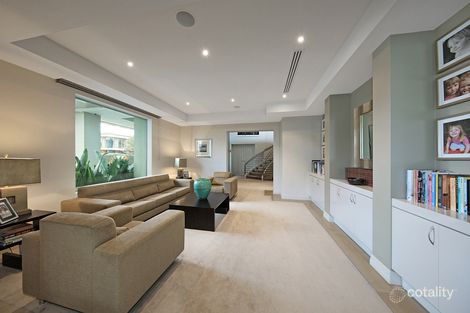 Property photo of 3 Sandown Street Brighton VIC 3186