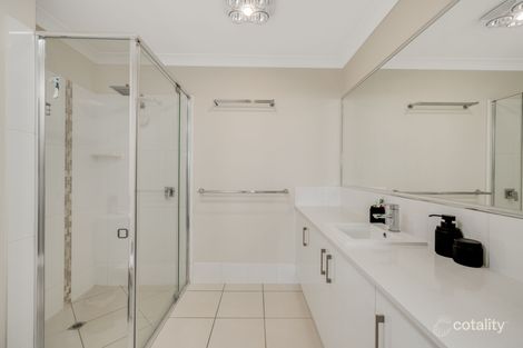 Property photo of 1/9 Collingwood Close Middle Ridge QLD 4350
