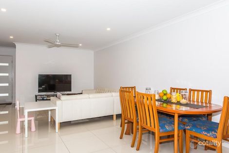 Property photo of 12/30 Taylor Place Mackenzie QLD 4156