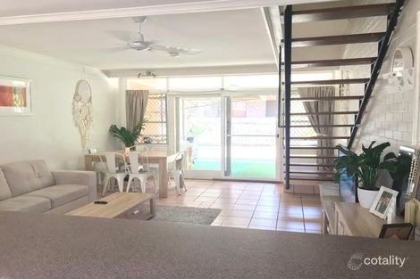 Property photo of 18 Peerless Avenue Mermaid Beach QLD 4218