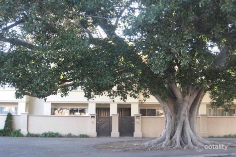 7 Torrens Sq, Glenelg, SA 5045