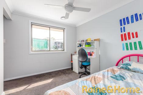 Property photo of 13 Hindmarsh Esplanade Dubbo NSW 2830