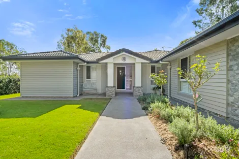 13-15 Lightwood Ct, Cedar Vale, QLD 4285