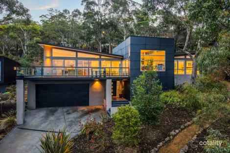 Property photo of 2 Correa Place Tolmans Hill TAS 7007