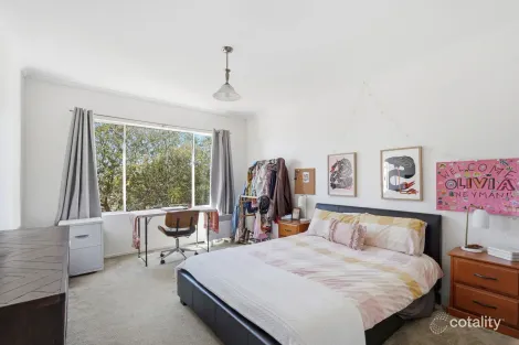 Property photo of 6 Benjamin Court Lenah Valley TAS 7008