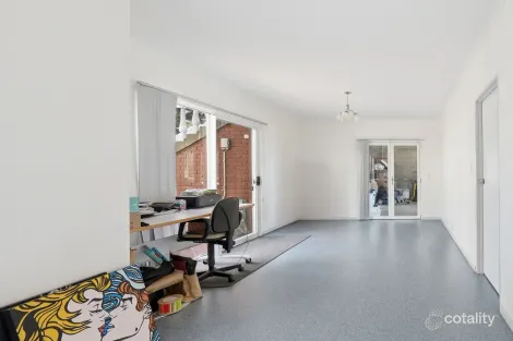 Property photo of 6 Benjamin Court Lenah Valley TAS 7008