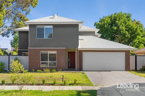 9 Leichardt St, Sunbury, VIC 3429