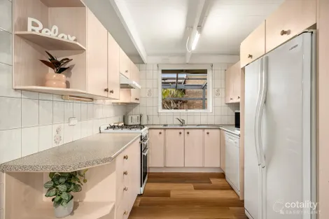 Property photo of 12 Bimbadeen Drive Mooroolbark VIC 3138