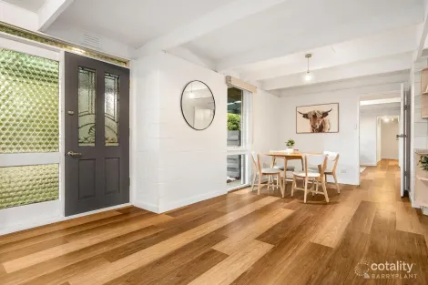 Property photo of 12 Bimbadeen Drive Mooroolbark VIC 3138