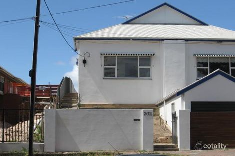 2/202 Seaview Rd, Henley Beach South, SA 5022