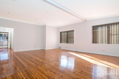 Property photo of 1/55 Balgownie Road Balgownie NSW 2519