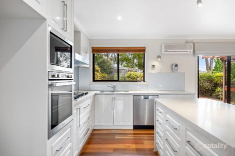 Property photo of 13 Marina Drive Mount Clear VIC 3350