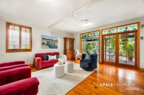 Property photo of 17 Hall Street Paddington QLD 4064