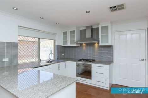 Property photo of 2/111 Ewen Street Doubleview WA 6018