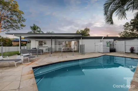 Property photo of 26 Algona Street Holland Park West QLD 4121