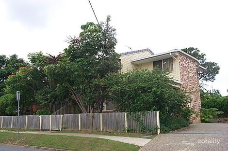 2/139 Eugaree St, Southport, QLD 4215