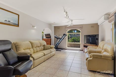 Property photo of 36 Tokay Crescent Morphett Vale SA 5162