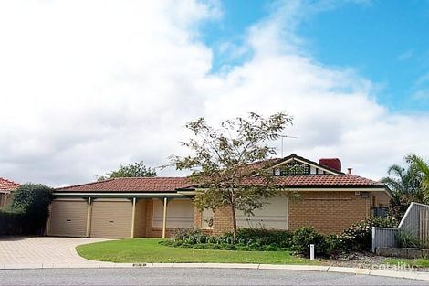 21 Harewood Pl, Marangaroo, WA 6064