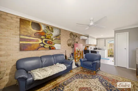 Property photo of 2/102A Albert Street Taree NSW 2430
