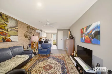 Property photo of 2/102A Albert Street Taree NSW 2430