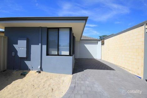 8b Ward Pl, Embleton, WA 6062