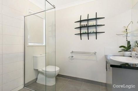Property photo of 22 Red Cap Drive Cranbourne West VIC 3977
