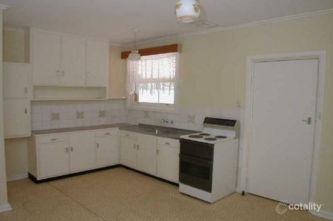 Property photo of 4 Wayford Street Elizabeth Vale SA 5112