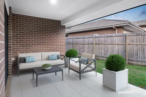 Property photo of 105 Buxton Avenue Yarrabilba QLD 4207