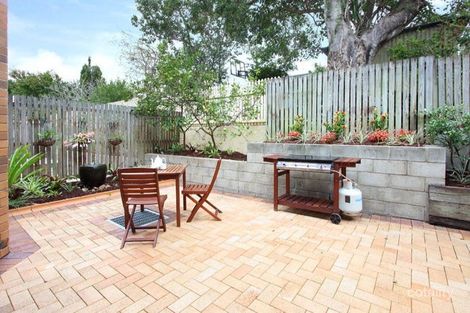 Property photo of 6/29 Halstead Street Coorparoo QLD 4151
