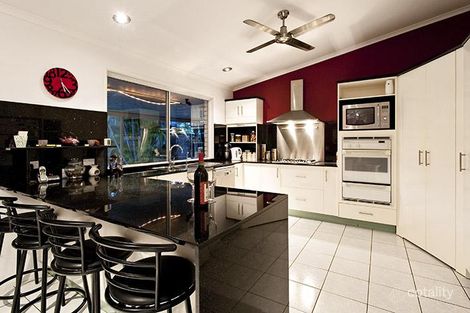 Property photo of 34 Kapilano Crescent Mountain Creek QLD 4557