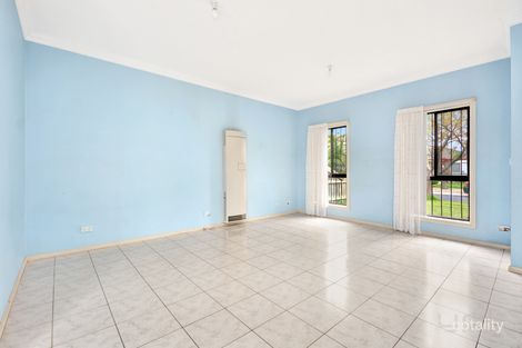 Property photo of 37 Egan Close Werribee VIC 3030