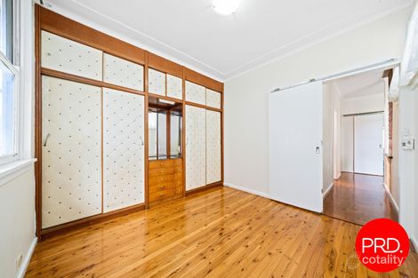 Property photo of 27 Hodgkinson Crescent Panania NSW 2213