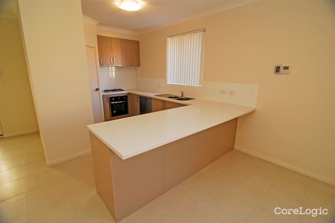 Property photo of 26/9 Barfield Road Hammond Park WA 6164