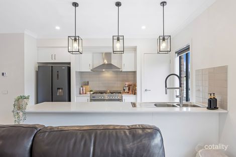 Property photo of 6 Ambience Place Brown Hill VIC 3350