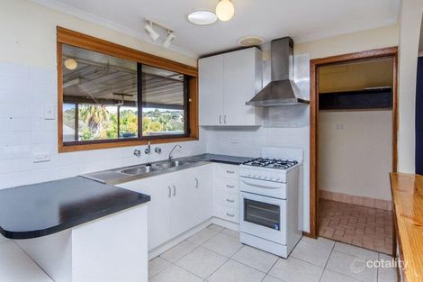 Property photo of 1 Lorne Crescent Huntfield Heights SA 5163