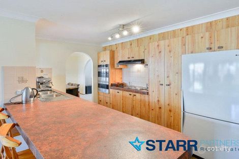 Property photo of 9 Edmund Place Rosemeadow NSW 2560