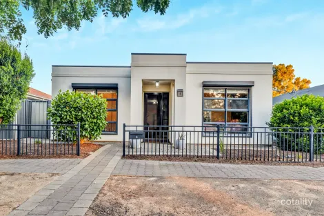 4 Coonawarra Ave, Andrews Farm, SA 5114