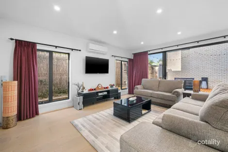 Property photo of 1/13 Tulip Crescent Boronia VIC 3155