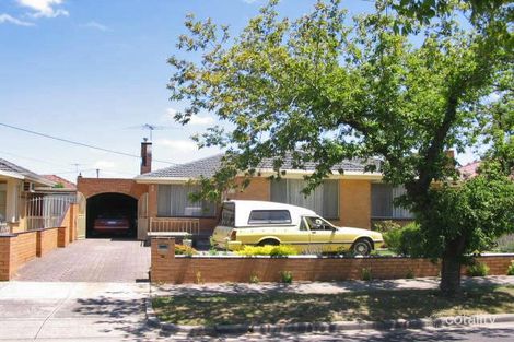 11 Claremont St, Fawkner, VIC 3060