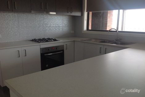 Property photo of 2/25 Albert Street Long Gully VIC 3550