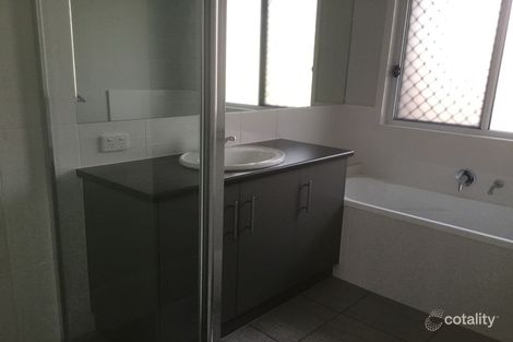 Property photo of 2 Madeleine Court Glenvale QLD 4350