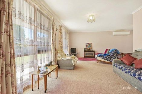 Property photo of 56 Dandelion Drive Rowville VIC 3178