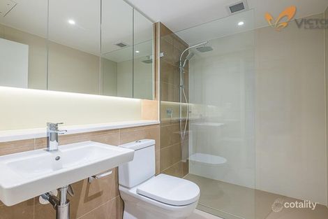 Property photo of 708/3 Foreshore Place Wentworth Point NSW 2127